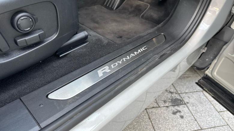 Land Rover Range Rover Evoque 1.5 P300e R-Dynamic HSE 5dr Auto Hatchback